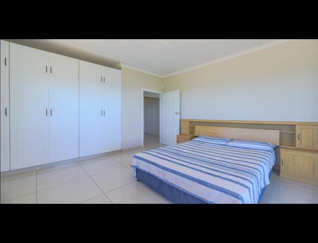 5 BEDROOM HOUSE FOR SALE IN BALLITO CENTRAL